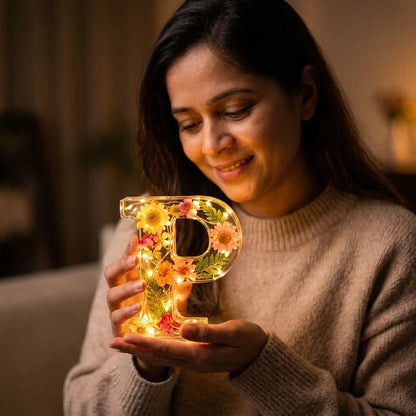 Lampa s listom a skutočným kvetom - Personalizovaná pamiatka na celý život